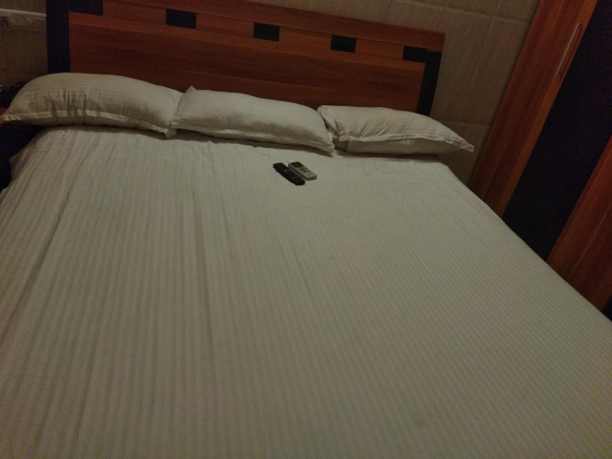 Hotel Grand Galaxy Čennai Exteriér fotografie